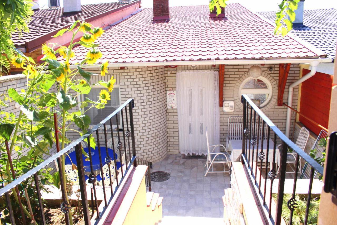 Villa Dolce Vita Eger Exteriör bild